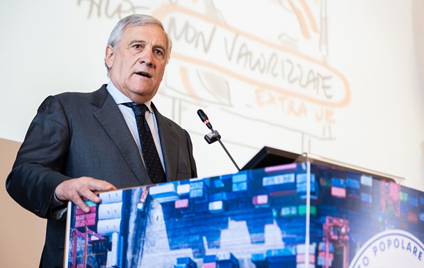 В Италии считают покупку оружия США для Украины "преждевременной"