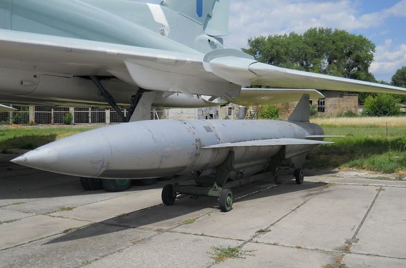 Массированный удар по Украине: россияне применили ракеты "Кинжал" и Х-59