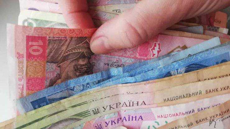 Украинцам увеличат минималку – текст закона уже опубликован