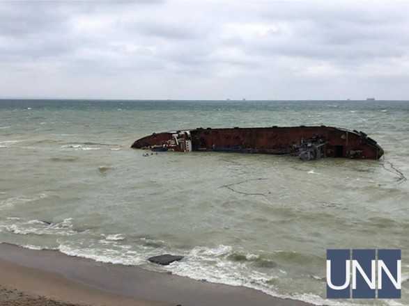 Авария танкера возле Одессы: суд отпустил капитана под личное обязательство