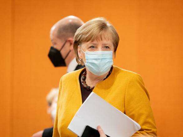 "Це тільки моя помилка": Меркель відмовилася від локдауну у Німеччині на Великдень