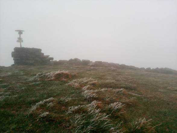 В Карпатах снова пошел снег