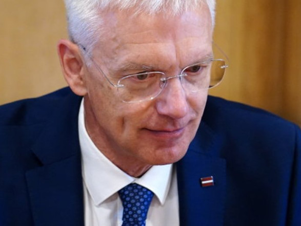 Премьер Латвии объявил об отставке