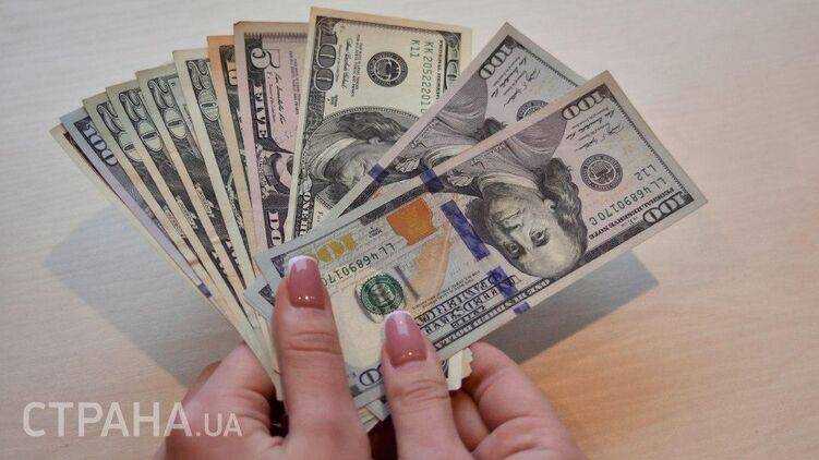 Курс валют НБУ на 24 сентября. Доллар и евро поползли вниз