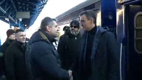 Премьер Испании прибыл в Киев