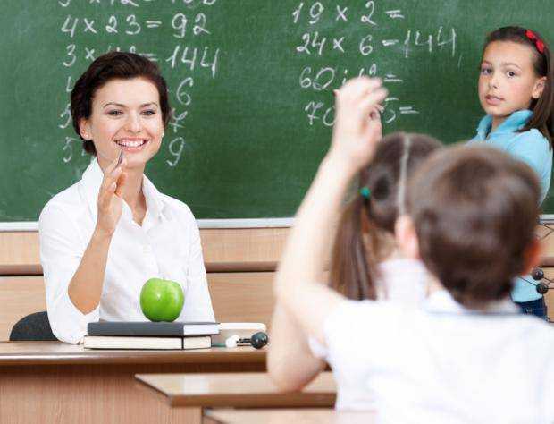 Учителям повысят зарплаты