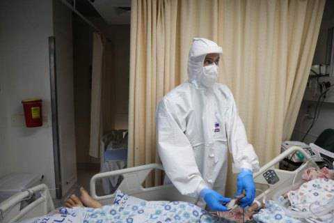 Всі COVID-відділення у лікарнях Ізраїлю закрили
