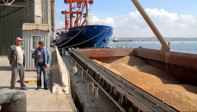 Україна вже експортувала понад 42 мільйони тонн зерна