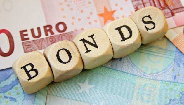 Размещение еврооблигаций на 1 миллиард евро не отразится на курсе гривни – банкиры