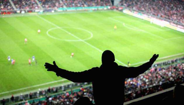 Німеччина відкриє стадіони для вболівальників