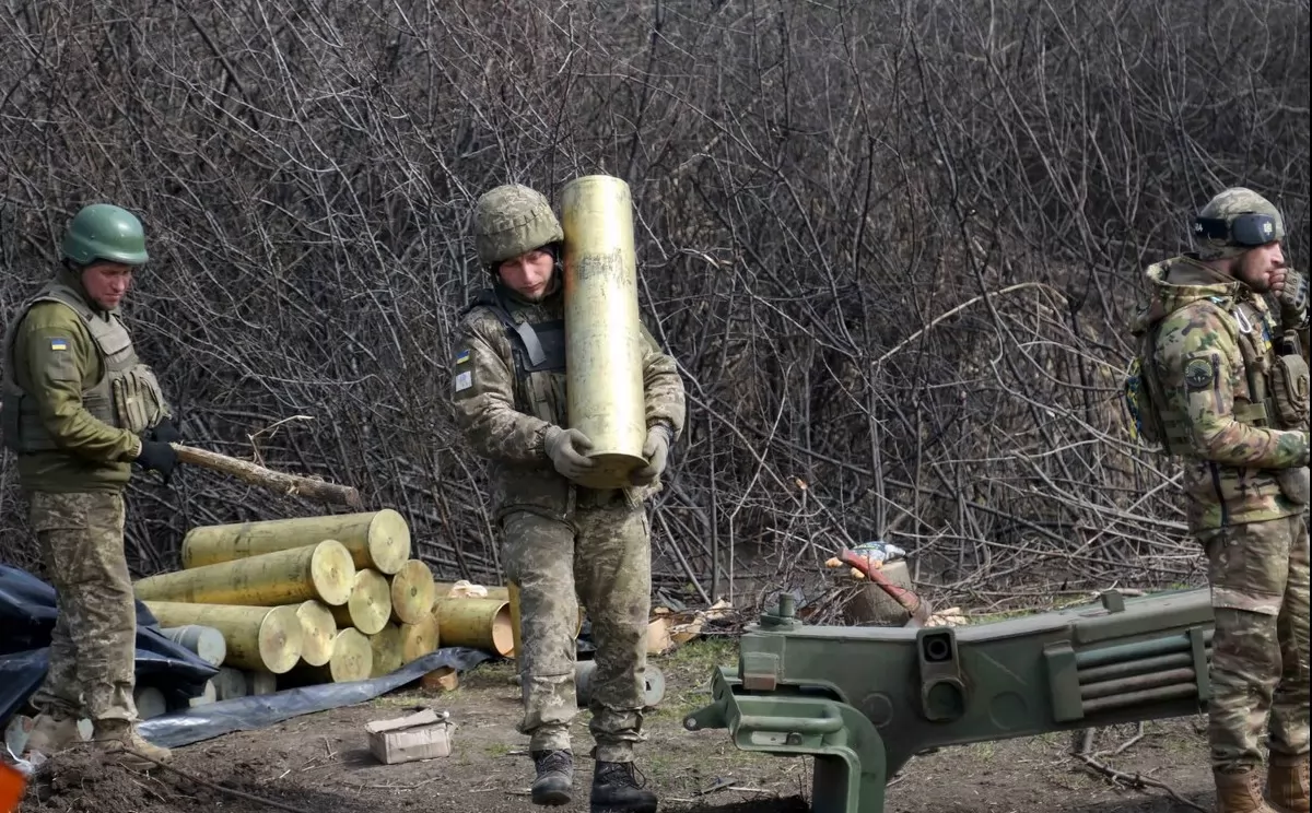 Украине нужно больше дальнобойного оружия и меньше рефлексий о "сливах" - ОП