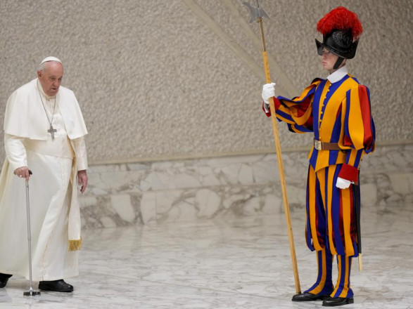 Папа Римский национализировал активы и имущество Ватикана