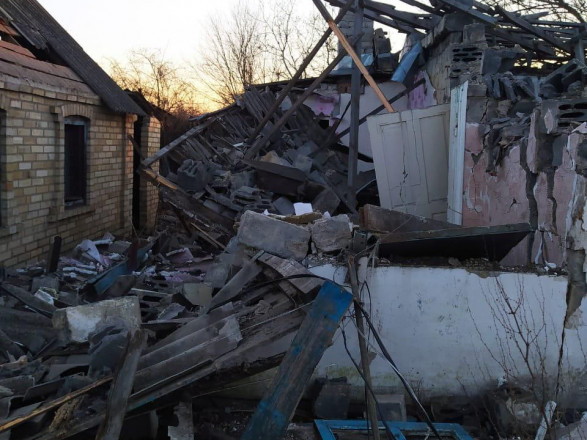 Угледар в Донецкой области оккупанты интенсивно обстреливают из артиллерии - ОВА