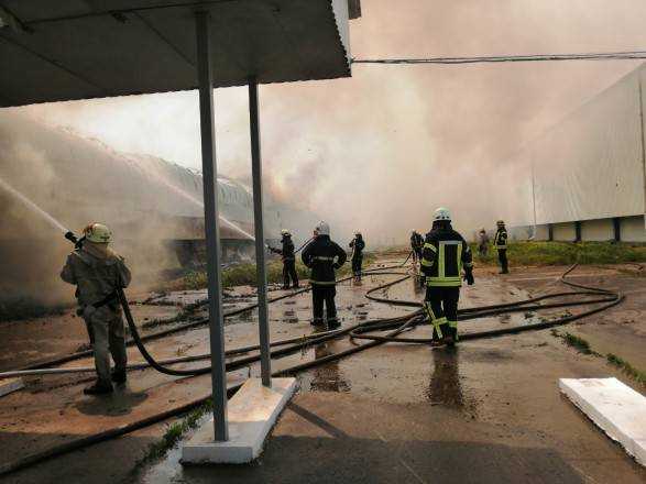 Масштабный пожар на птицефабрике под Киевом потушили