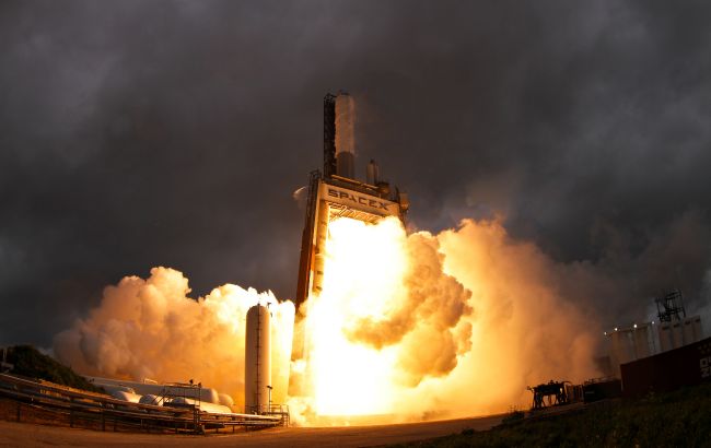SpaceX вывела на орбиту дополнительные спутники Starlink: видео запуска ракеты