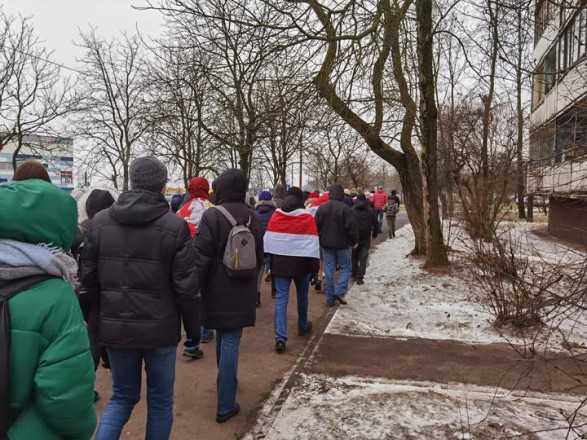 Протесты в Беларуси: силовики задержали уже более 100 человек