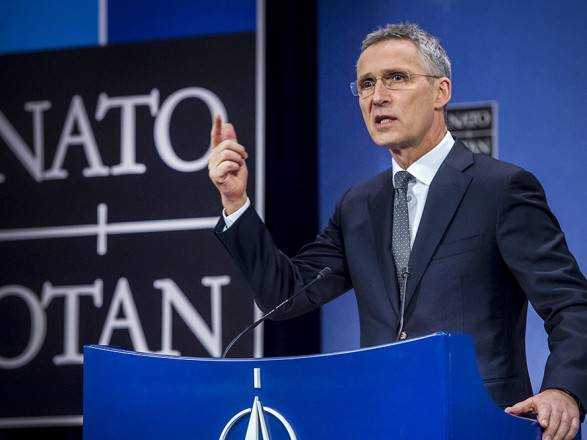 Столтенберг призвал страны НАТО увеличить поддержку Украине