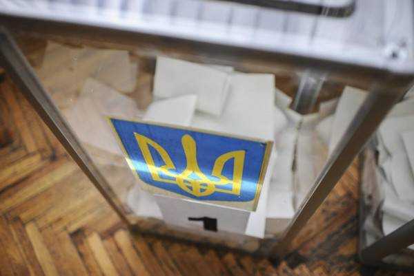 В Запорожской области и Запорожье фотографируют избирательные бюллетени: есть задержанные