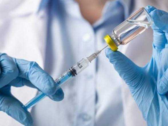 Жителів Криму почали вакцинувати на Херсонщині: перелік пунктів щеплення