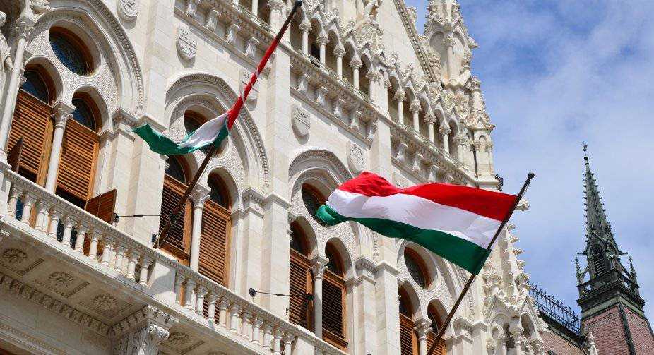 Понад 80% угорців проти заборони в’їзду росіянам і надання зброї Україні