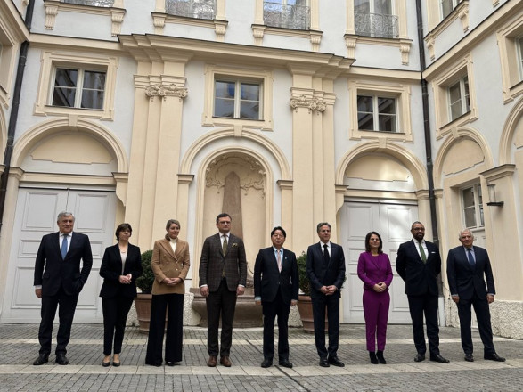 Кулеба встретился с министрами G7: будут быстрые поставки оружия и новые санкции