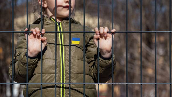 Великобритания ввела санкции против россиян, причастных к вывозу украинских детей