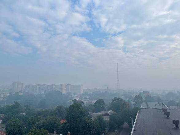 Дим від пожеж під Києвом докотився до Чернігівщини