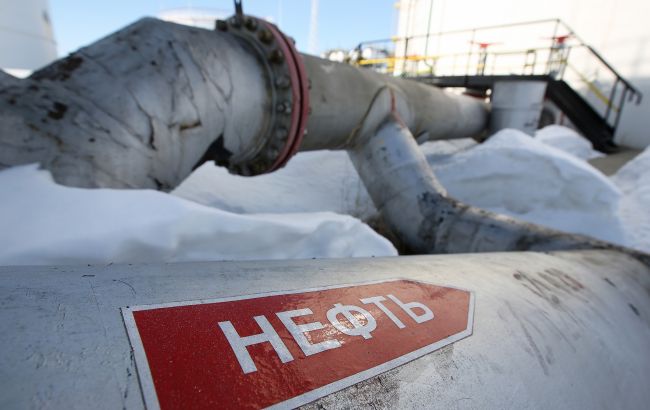 РФ хочет сократить субсидии для нефтяных компаний из-за значительных расходов на войну, - Bloomberg