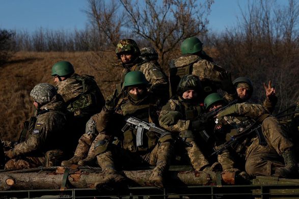 В Донецкой области идут бои за Великую Новоселку, - Минобороны