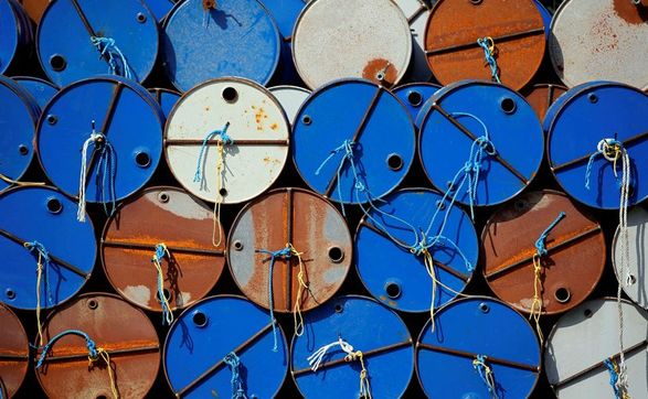Нефть дорожает на фоне неопределенности по поводу перезапуска трубопровода в США и поставок из рф