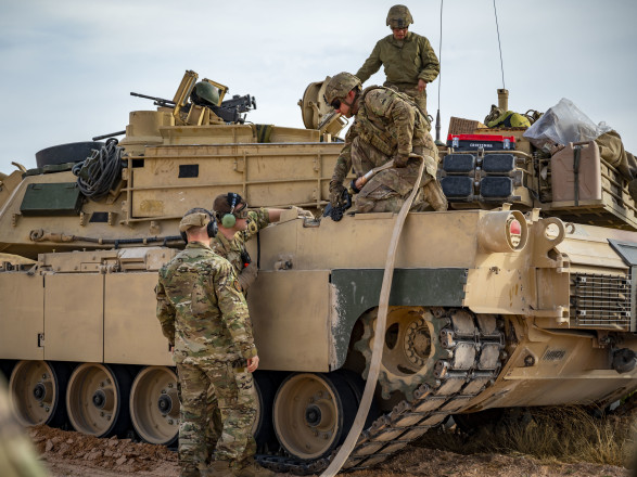 Пентагон назвал сроки передачи танков M1 Abrams Украине
