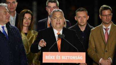 Зеленський: Орбану доведеться обрати між Росією та іншим світом
