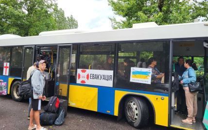 Обязательная эвакуация в Купянском районе Харьковщины: вывезли 344 человека, среди них 111 детей