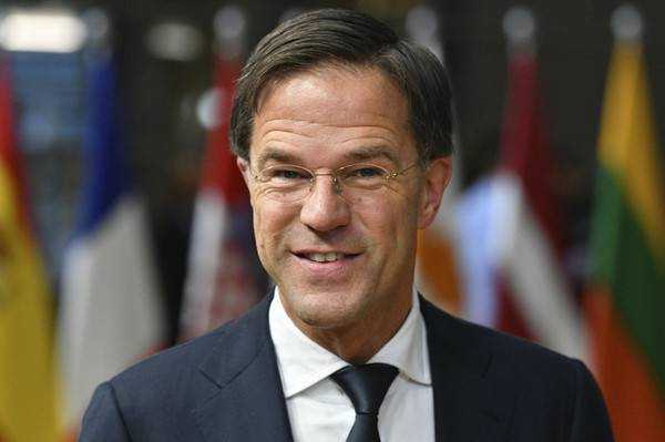 Премьер-министр Нидерландов поздравил Владимира Зеленского с победой на выборах