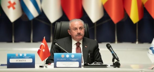 Спикер парламента Турции призвал к прекращению огня между россией и Украиной