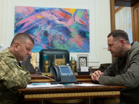 Ермак и Залужный снова созвонились с коллегами из США: обсудили поставки вооружения и боеприпасов
