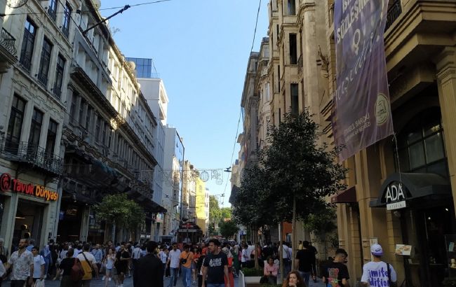 Массовые отказы. В Турции россиянам ограничивают виды на жительство: детали