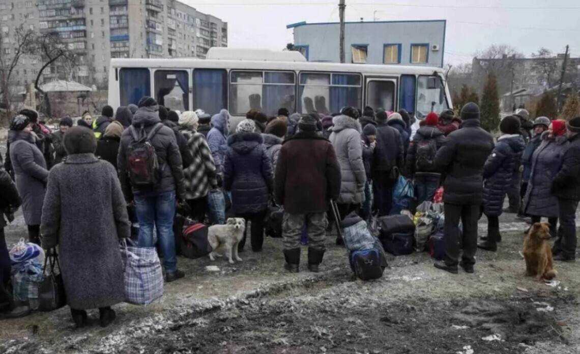 З Маріуполя в середу вдалося виїхати чотирьом евакуаційним автобусам