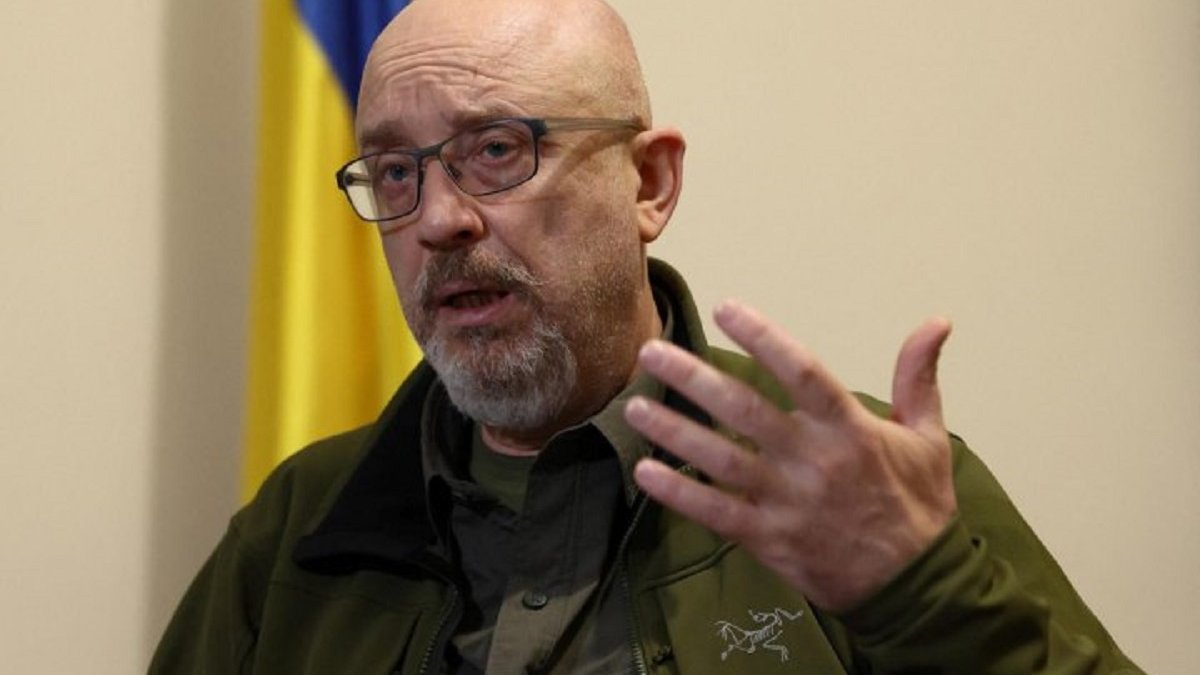 Украина будет готова начать наступление через несколько месяцев – Резников