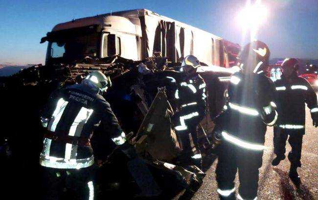 Аварія з українським автобусом у Румунії: число загиблих зросло
