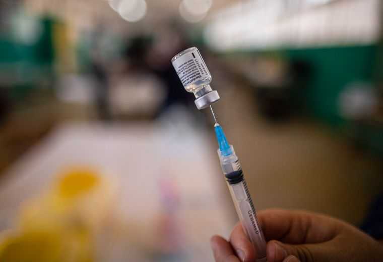 У США від коронавірусу помер антивакцинатор, який називав COVID обманом