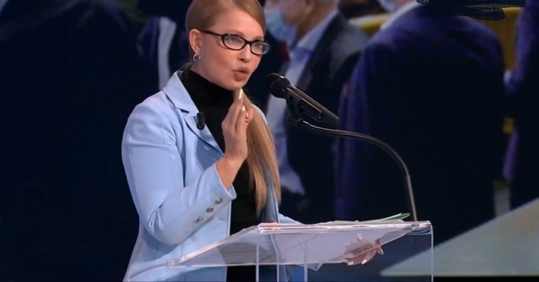 Тимошенко раскрыла все "земельные авантюры" и пошла в наступление на Зеленского