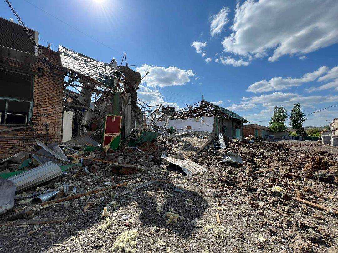 На Запоріжжі окупанти знову обстріляли 15 населених пунктів, є руйнування